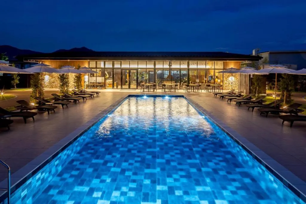 AWAUMI Fujikawaguchiko Resort