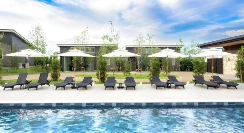 AWAUMI Fujikawaguchiko Resort