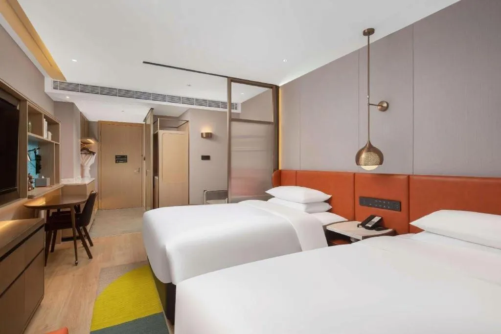 Bed in Home2 Suites by Hilton Xishuangbanna