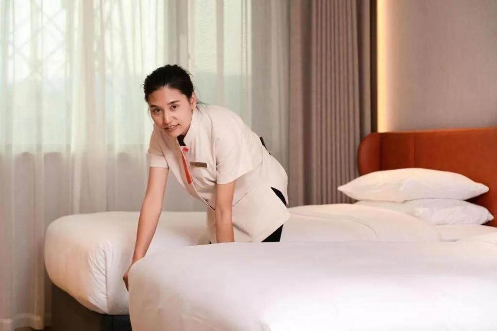 Bed in Home2 Suites by Hilton Xishuangbanna