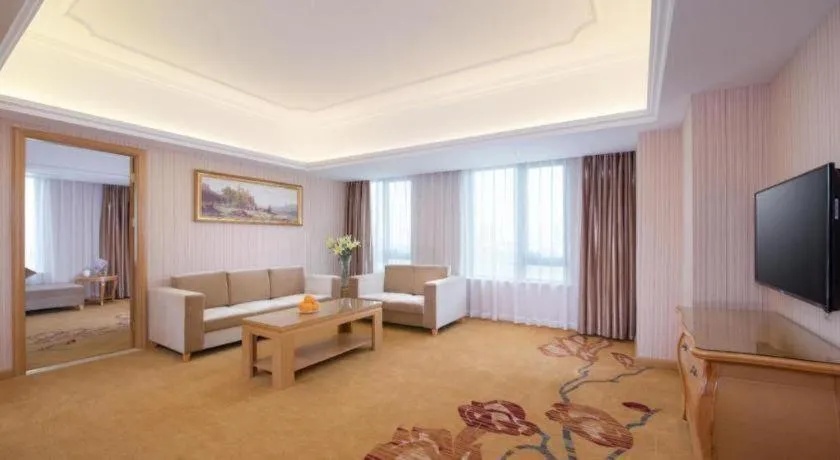 Borrman Hotel Nanning Anji Wanda Plaza Sulu Metro Station