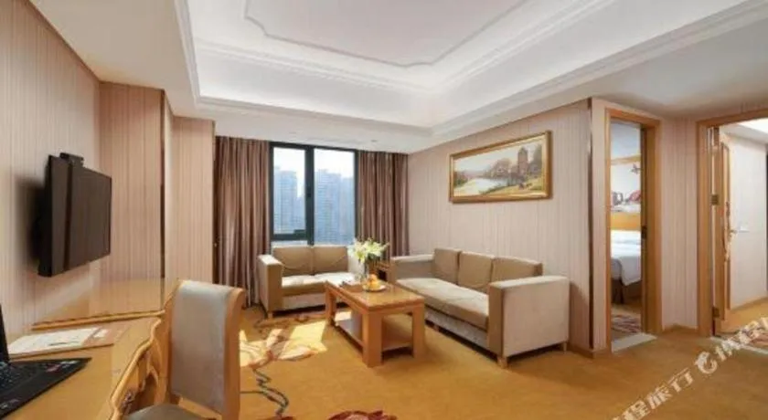 Borrman Hotel Nanning Anji Wanda Plaza Sulu Metro Station