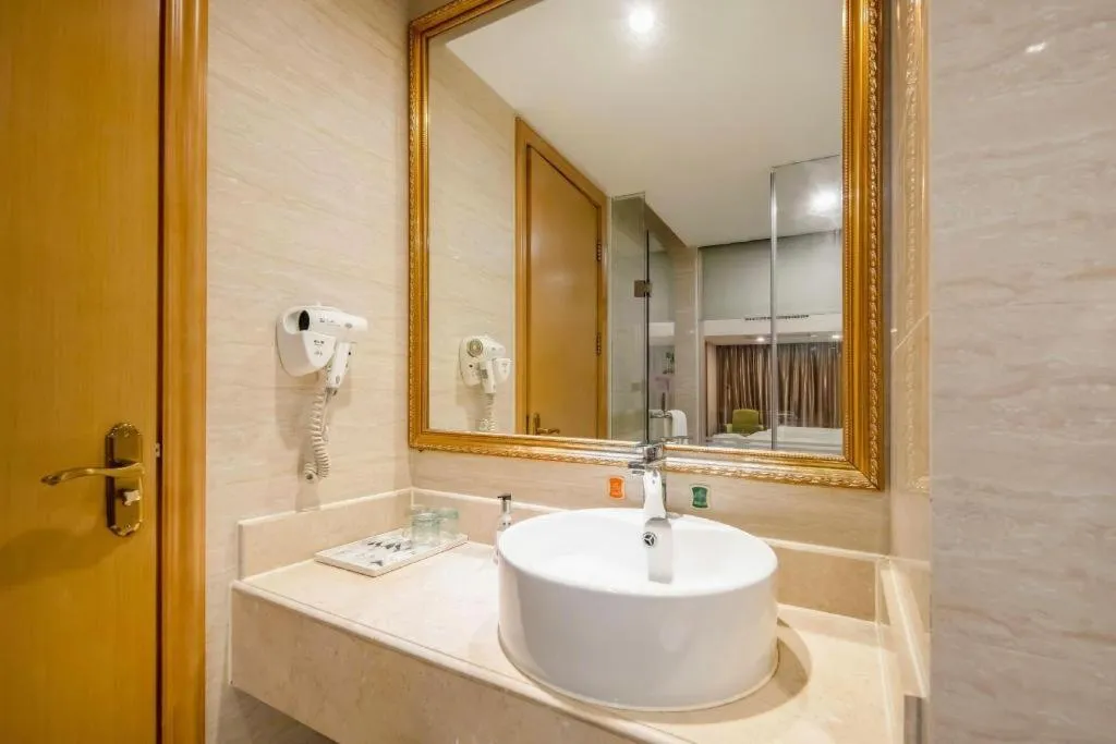 Borrman Hotel Nanning Anji Wanda Plaza Sulu Metro Station