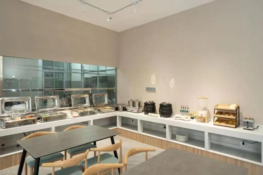 Echarm Hotel Zhanjiang Zhanchuan Avenue Wanda Plaza