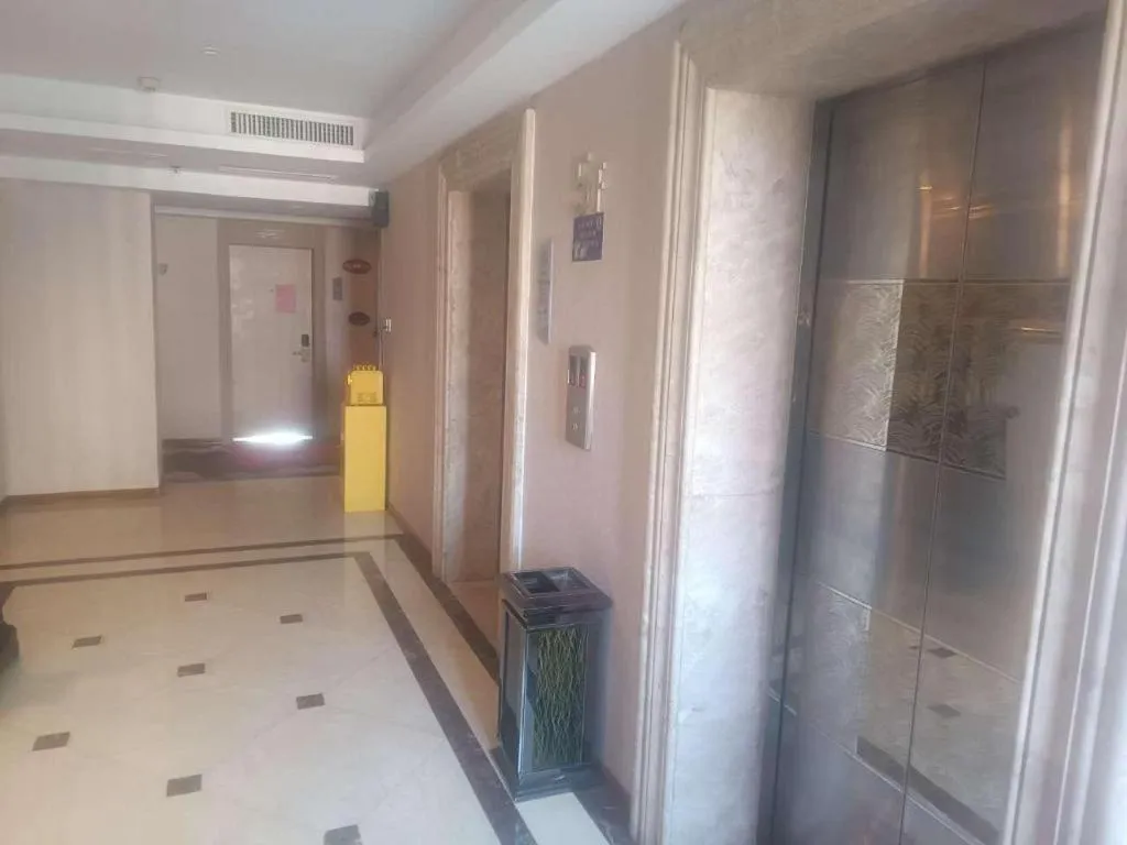 Borrman Hotel Changsha Yueliang Dao Guanziling Metro Station