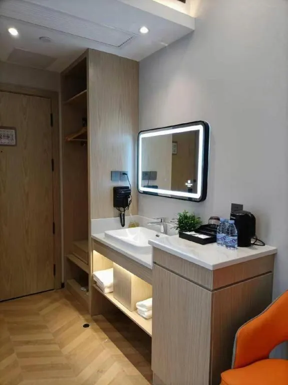 Borrman Hotel Zhangzhou Baolong Plaza