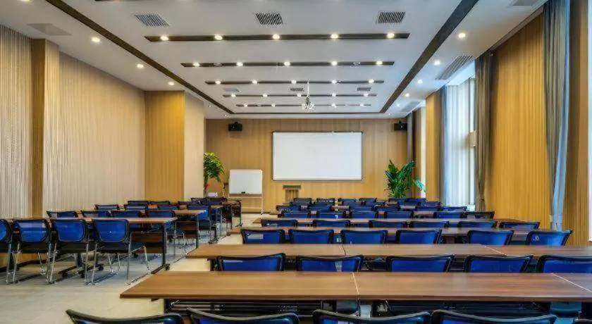 Borrman Hotel Zhangzhou Baolong Plaza