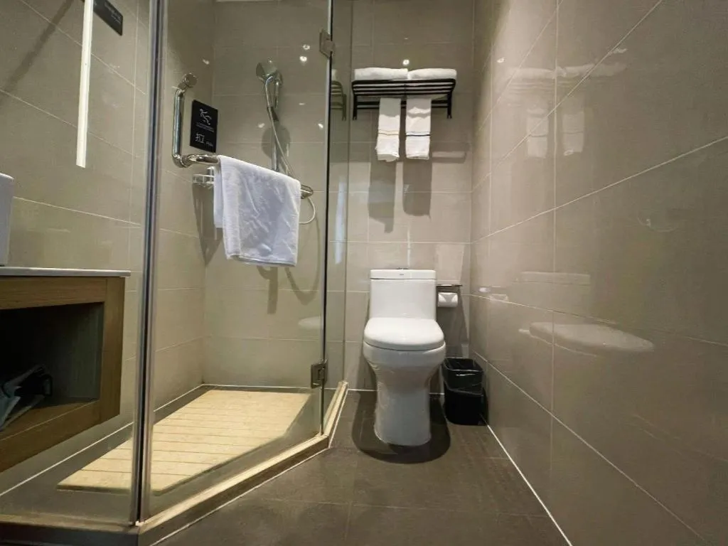 City Comfort Inn Wuhan Yangtze River Bridge Yellow Crane Tower