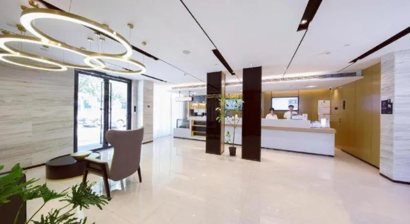 City Comfort Inn Wuhan Yangtze River Bridge Yellow Crane Tower