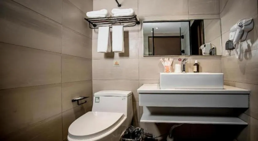 JTOUR Inn Wuhan Textile University