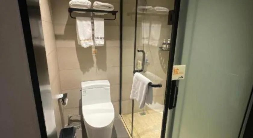 JTOUR Inn Wuhan Textile University