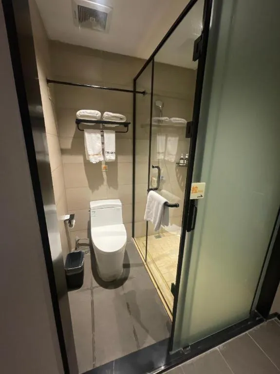 JTOUR Inn Wuhan Textile University