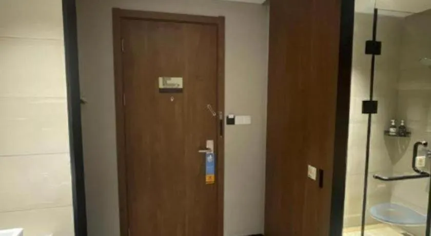 JTOUR Inn Wuhan Textile University