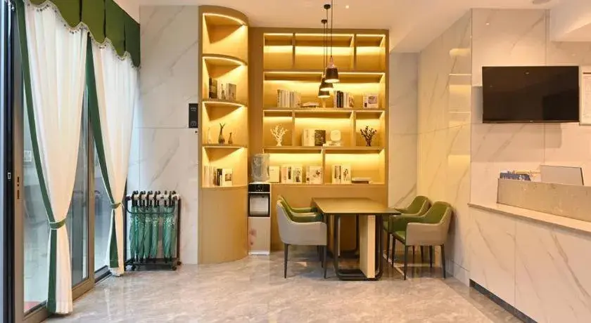 City Comfort Inn Anshun West High Speed Railway Station Huangguoshu Street City Comfort Inn Anshun West High Speed Railway Station Huangguoshu Street