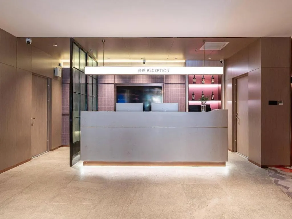 Borrman Hotel Beijing Guomao Jinsong Metro Station