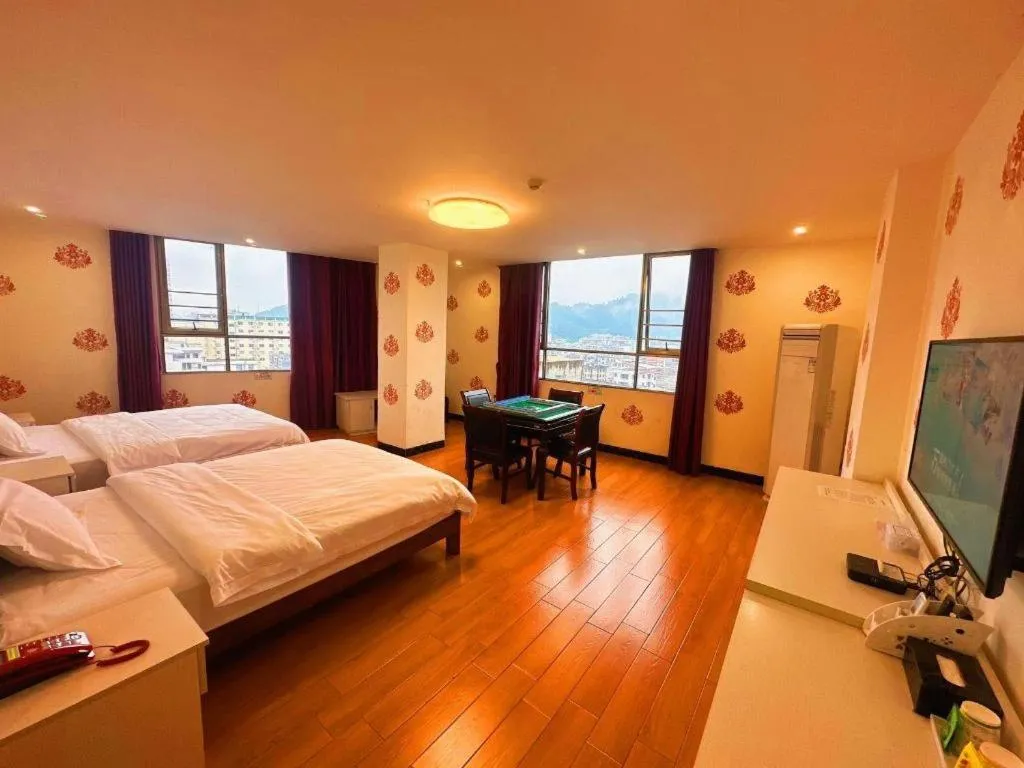 Bed in Borrman Hotel Lipu Central Plaza