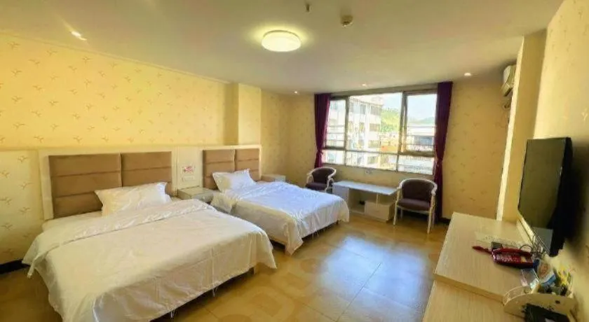 Bed in Borrman Hotel Lipu Central Plaza