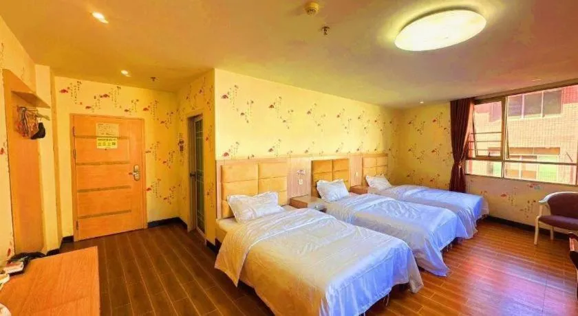 Bed in Borrman Hotel Lipu Central Plaza