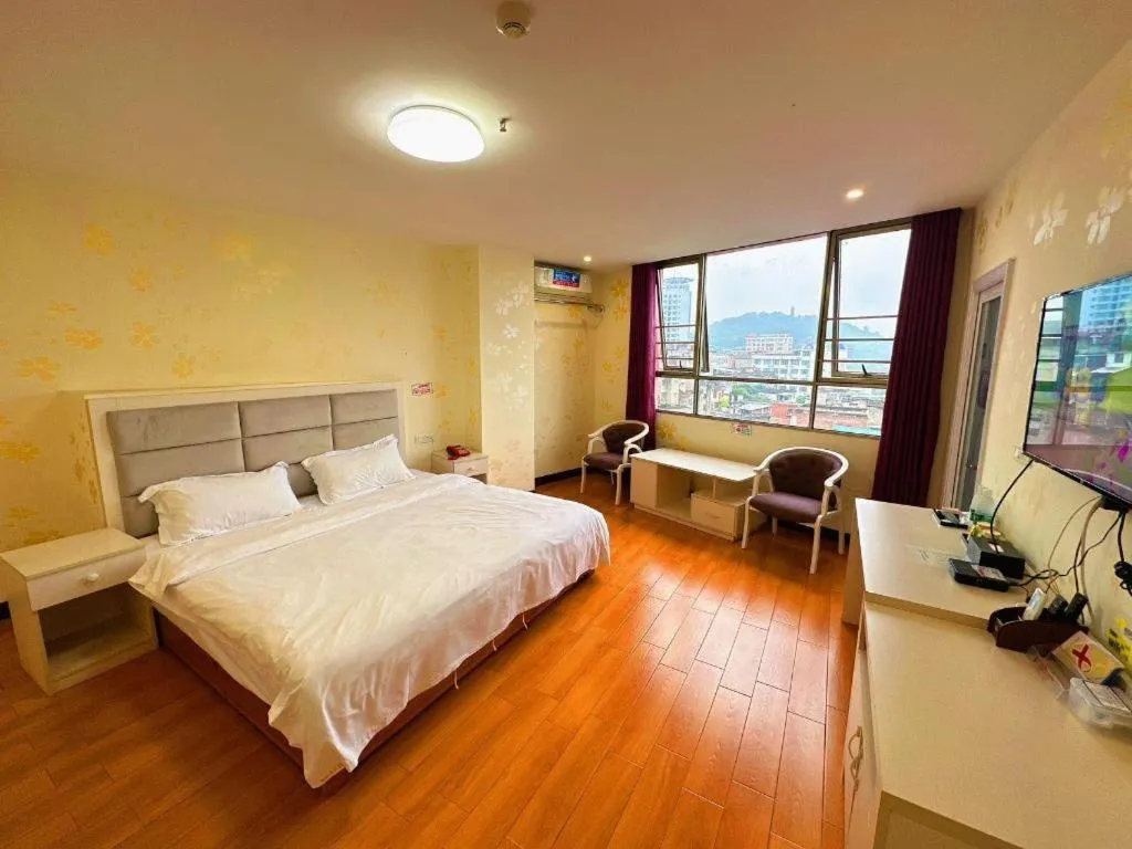 Bed in Borrman Hotel Lipu Central Plaza