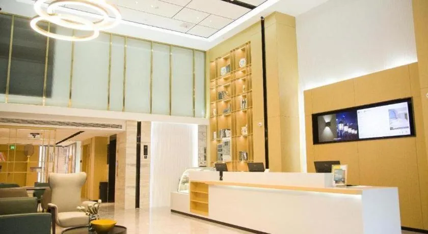 City Comfort Inn Badong Passenger Transport Center