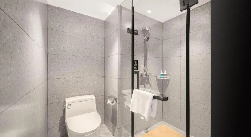 City Comfort Inn Badong Passenger Transport Center