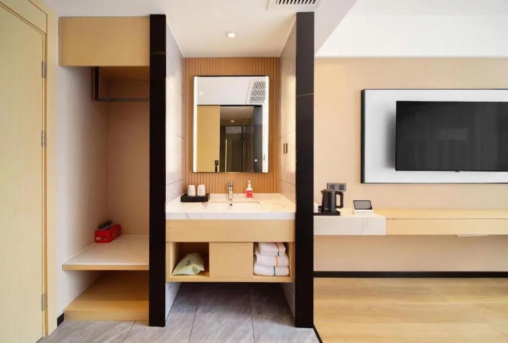 City Comfort Inn Badong Passenger Transport Center