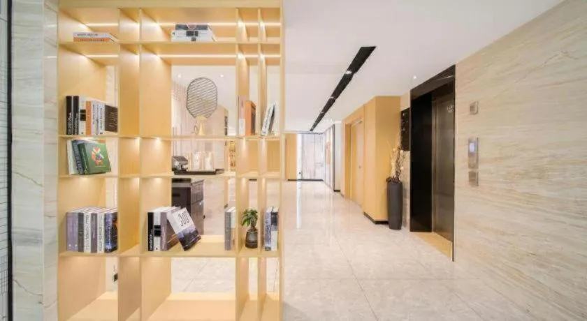 City Comfort Inn Badong Passenger Transport Center