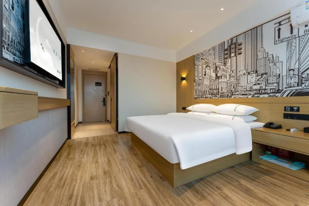 Bed in City Comfort Inn Wuhan Dongxihu Tianyuan Avenue