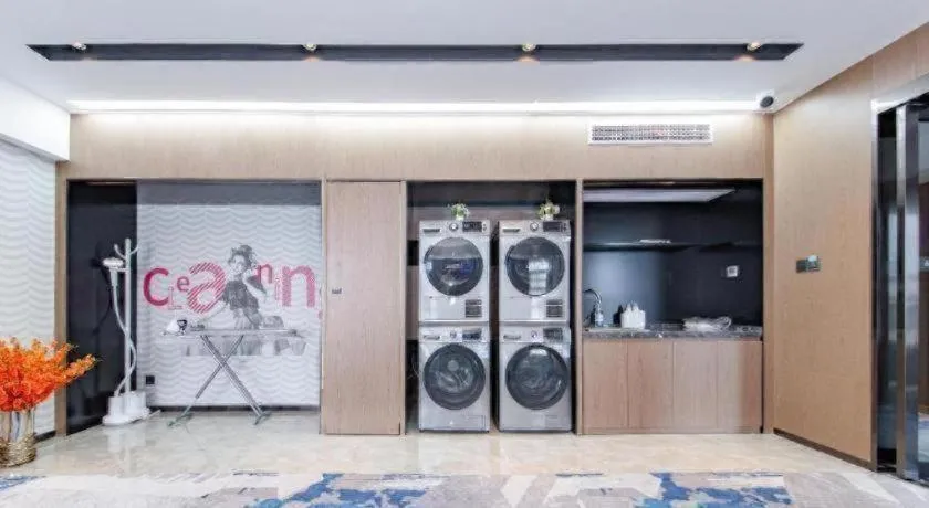 Echarm Hotel Wuhan Keting Polar Ocean World