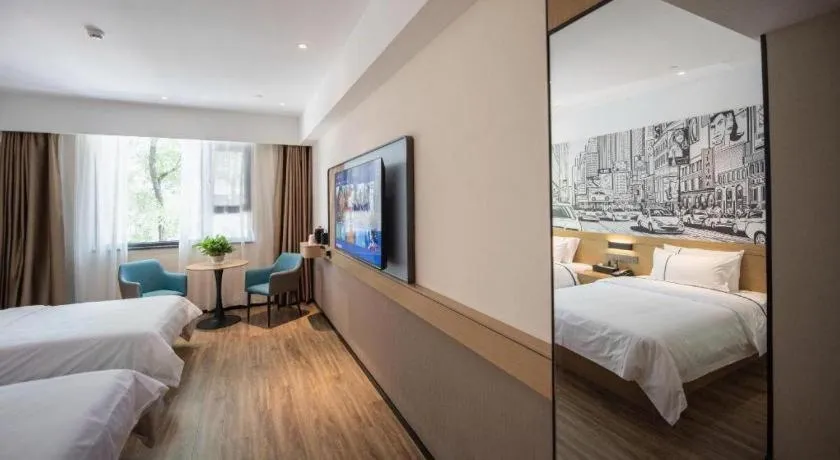 Bed in City Comfort Inn Ezhou Wuyue Plaza