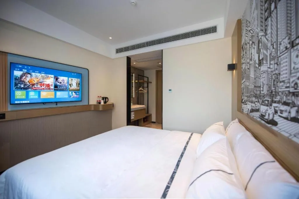 Bed in City Comfort Inn Ezhou Wuyue Plaza