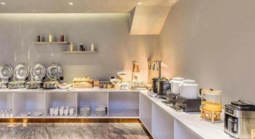 Borrman Hotel Wanning Wenming Road High-speed Railway Station