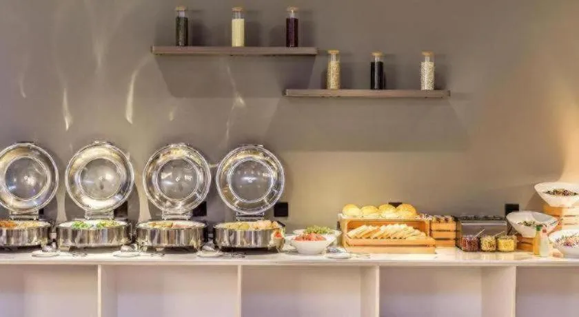 Borrman Hotel Wanning Wenming Road High-speed Railway Station