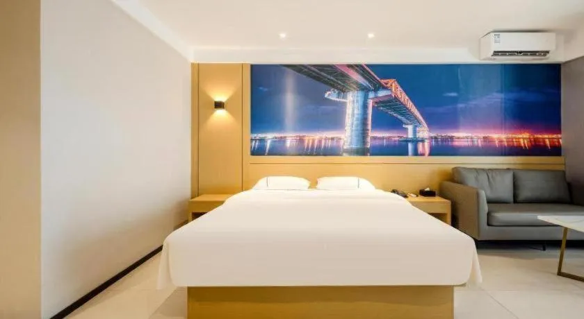 Bed in City Comfort Inn Nanning Puluowangsi