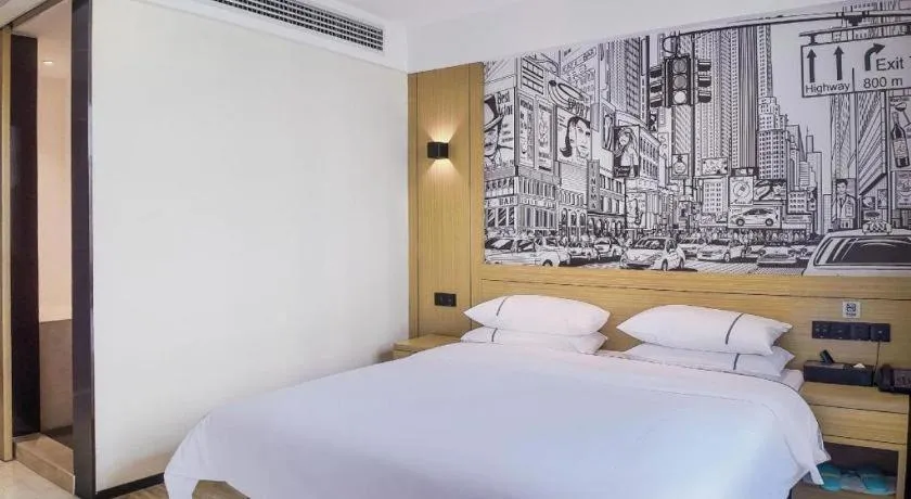 Bed in City Comfort Inn Yichang Zigui Three Gorges Dam Binhu