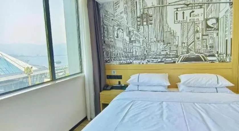 Bed in City Comfort Inn Yichang Zigui Three Gorges Dam Binhu