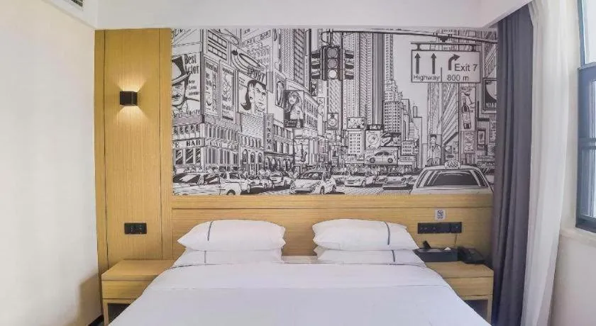 Bed in City Comfort Inn Yichang Zigui Three Gorges Dam Binhu