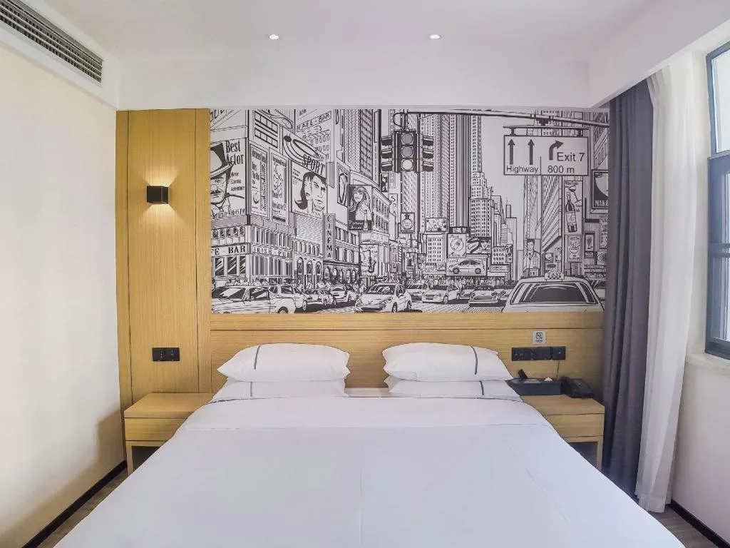 Bed in City Comfort Inn Yichang Zigui Three Gorges Dam Binhu