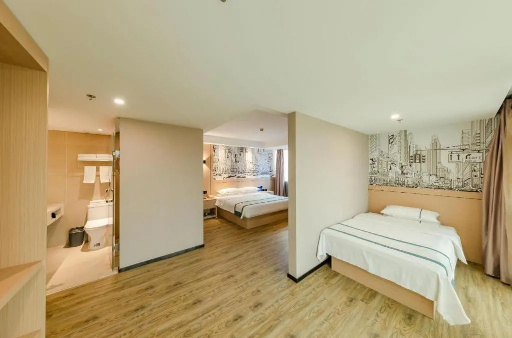 Bed in City Comfort Inn Beijing Capital Airport Shunyi Metro Station