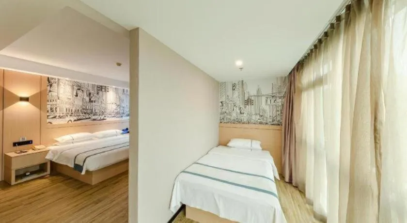 Bed in City Comfort Inn Beijing Capital Airport Shunyi Metro Station