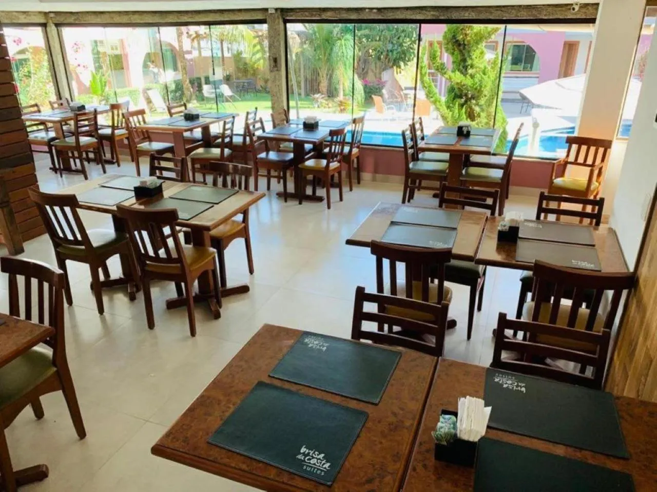 Restaurant/places to eat in Hotel Brisa da Costa