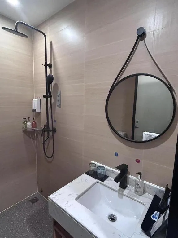 Borrman Hotel Guangzhou Xinshi Baixin Plaza Qifu Road