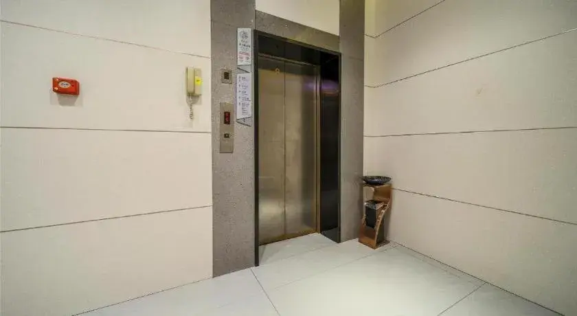 Borrman Hotel Heyuan Wanlvhu Railway Station Borrman Hotel Heyuan Wanlvhu Railway Station