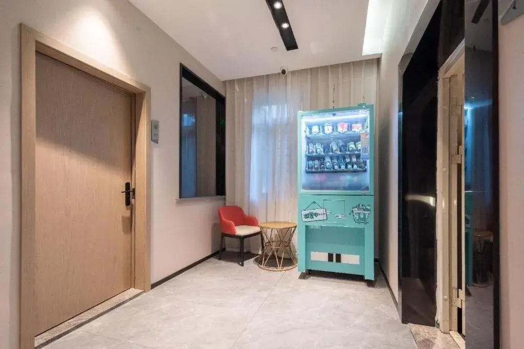 Borrman Hotel Wuhan First Hospital Hanzheng Street Metro Station Borrman Hotel Wuhan First Hospital Hanzheng Street Metro Station