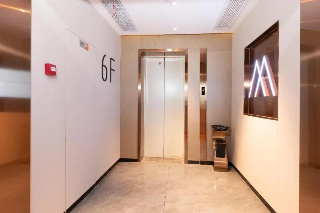 Borrman Hotel Wuhan First Hospital Hanzheng Street Metro Station Borrman Hotel Wuhan First Hospital Hanzheng Street Metro Station