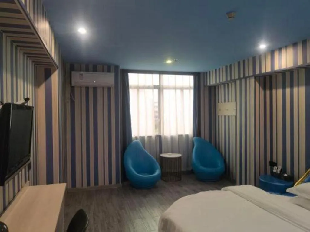 Bed in City Comfort Inn Quanzhou Jinjiang Airport Yangguang Food Street