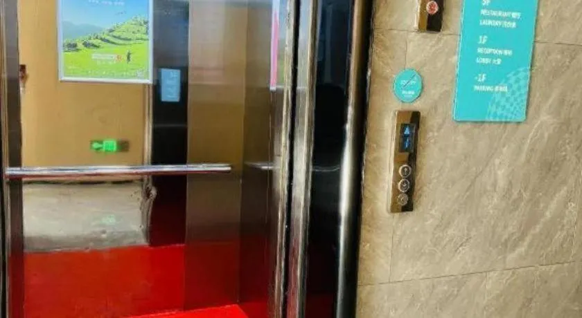 City Comfort Inn Jingzhou Shishou Jiefang Road Central City