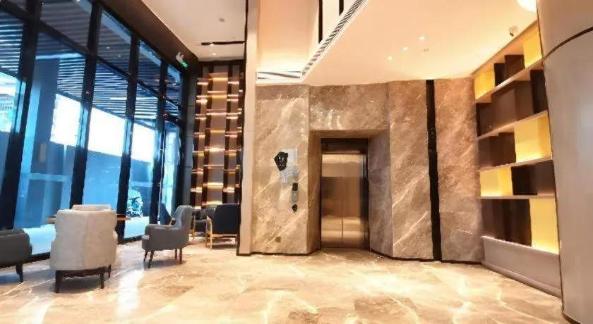 Echarm Hotel Wuhan Gaotie Jianshe 2nd Road Metro Exit