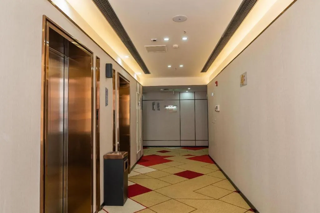 Borrman Hotel Zoucheng Huamaowan Mall