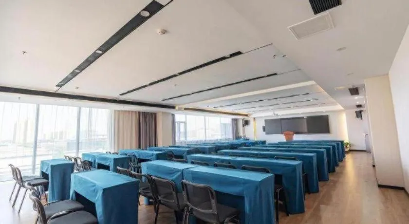 Borrman Hotel Zoucheng Huamaowan Mall